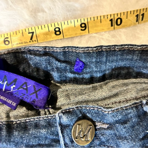 Miley Cyrus shorts - Picture 4 of 4